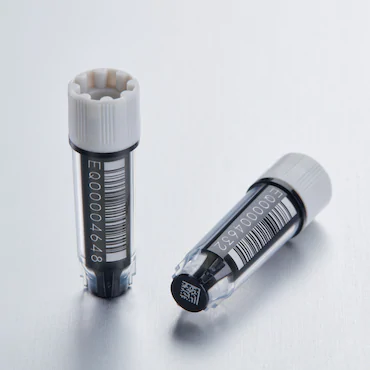 艾本德Eppendorf CryoStorage Vial, 0.5 mL, 不含 DNase、RNase、人類 DNA 和內(nèi)毒素；外螺紋，預(yù)先加蓋灰色管蓋，帶 2D SafeCode (DataMa